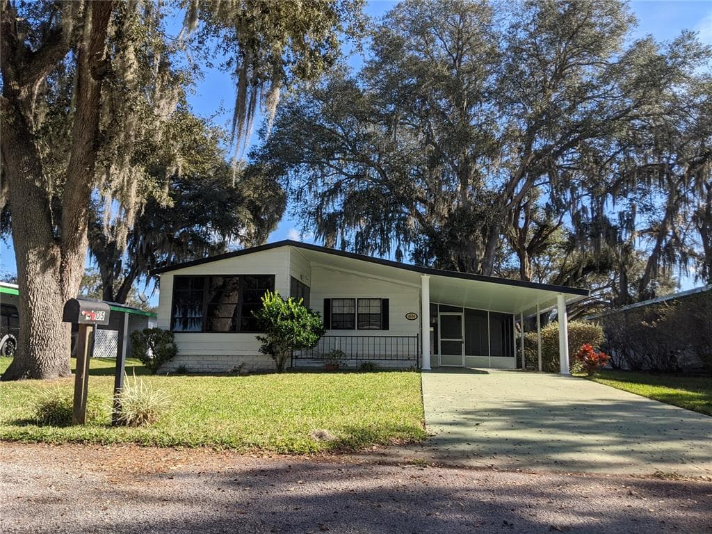 4604 OLIVE DRIVE ZEPHYRHILLS, FL 33542