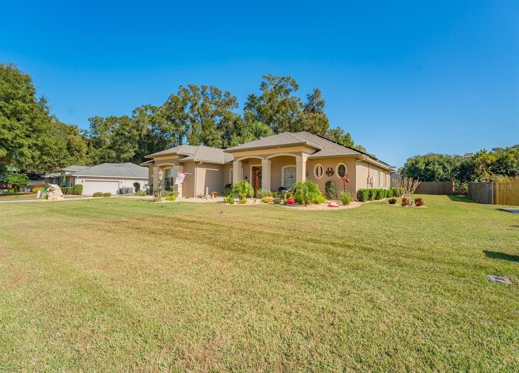 10241 SE 42ND TERRACE BELLEVIEW, FL 34420