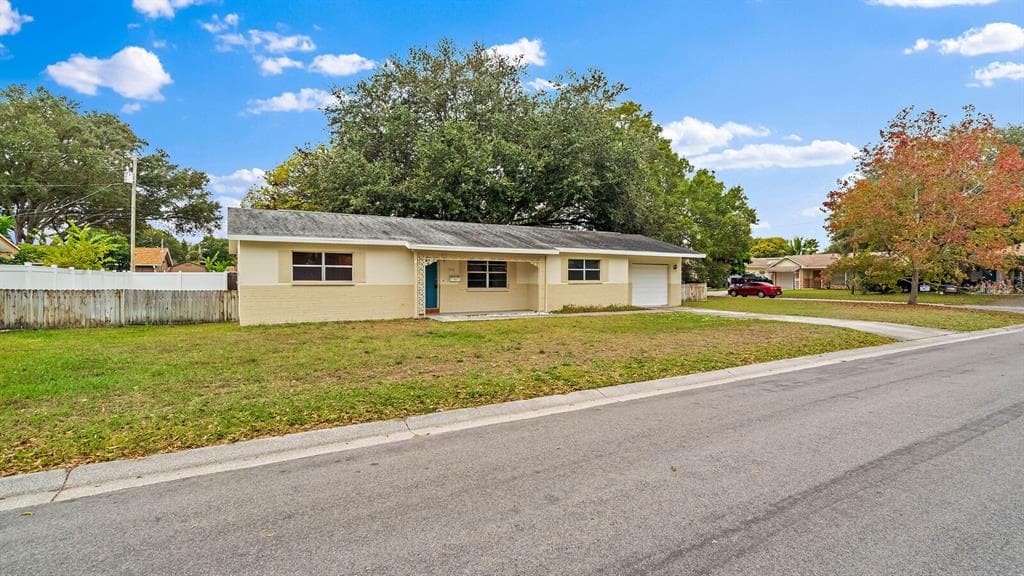 3570 40TH WAY N ST PETERSBURG, FL 33713