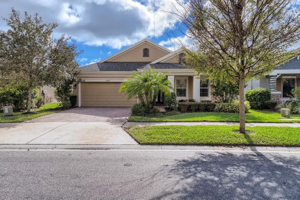 3948 WISDOM TRAIL LAND O LAKES, FL 34638