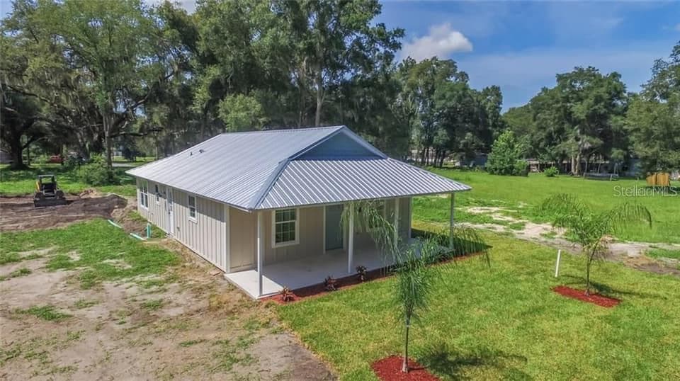 526 NW 9TH AVENUE WEBSTER, FL 33597