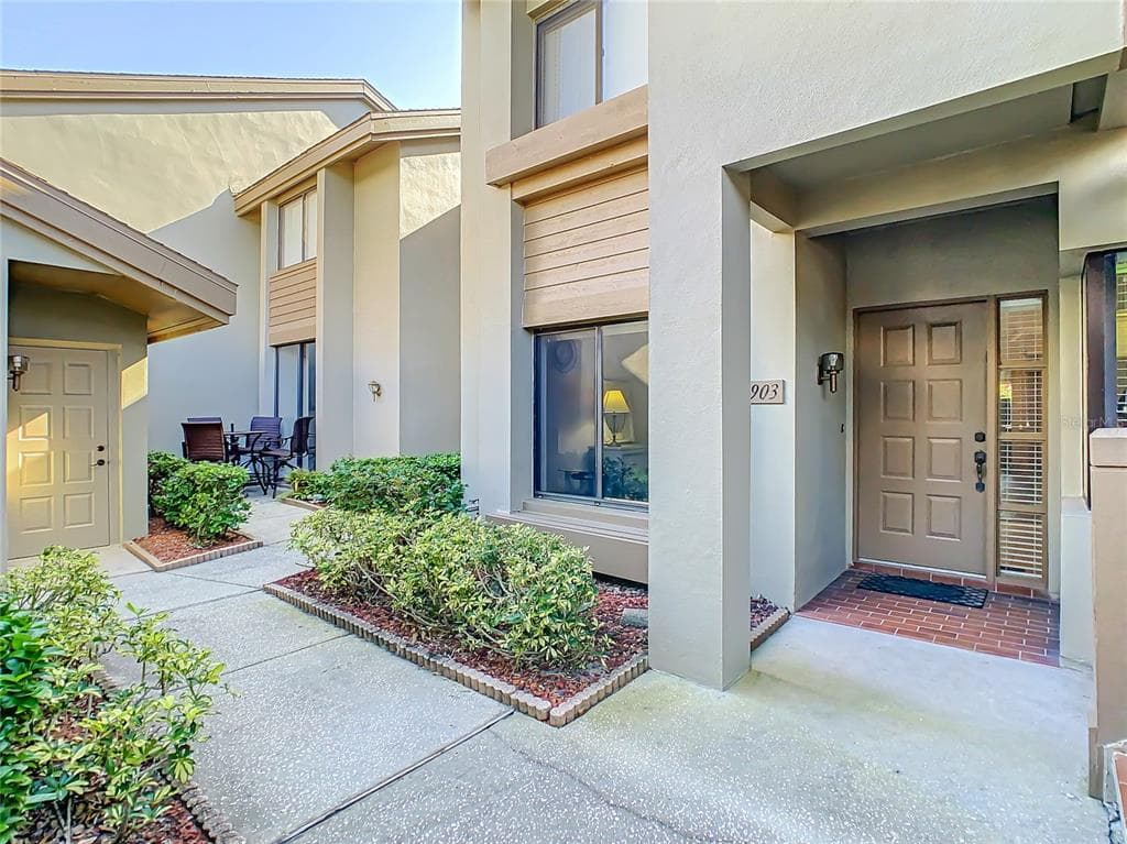 3090 LANDMARK BOULEVARD UNIT 1903 PALM HARBOR, FL 34684