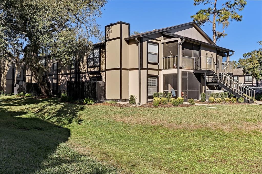 4025 ANGEL OAK COURT UNIT 104 TAMPA, FL 33613