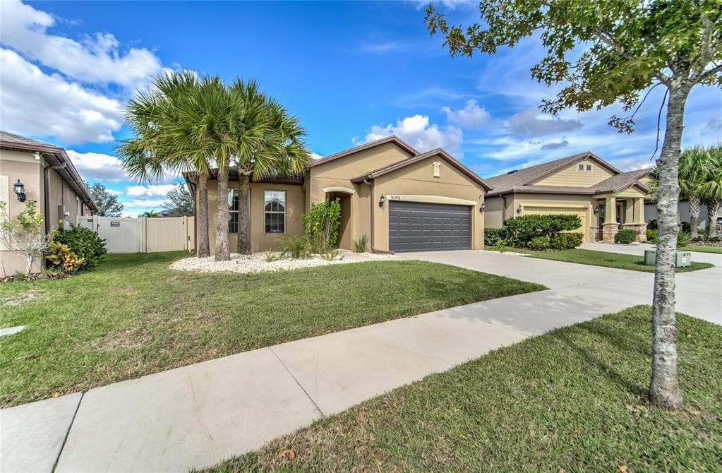 16343 TREASURE POINT DRIVE WIMAUMA, FL 33598