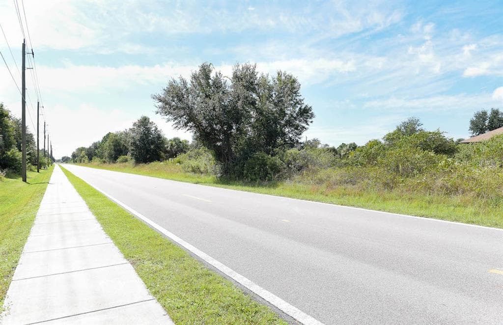 2285 BROADPOINT DRIVE PUNTA GORDA, FL 33983