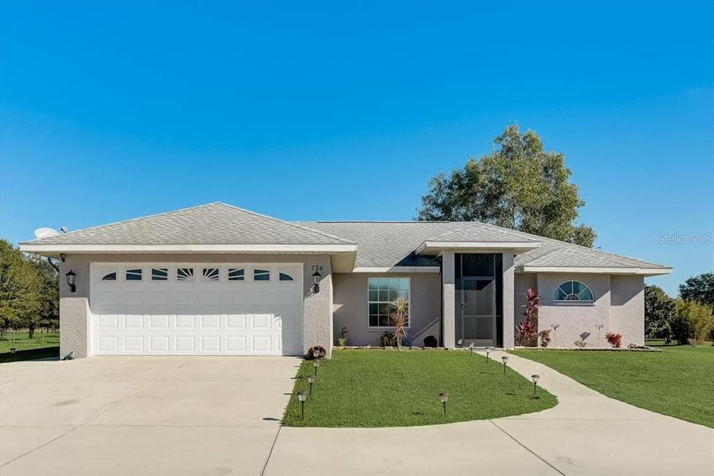 734 LOGUE ROAD MYAKKA CITY, FL 34251