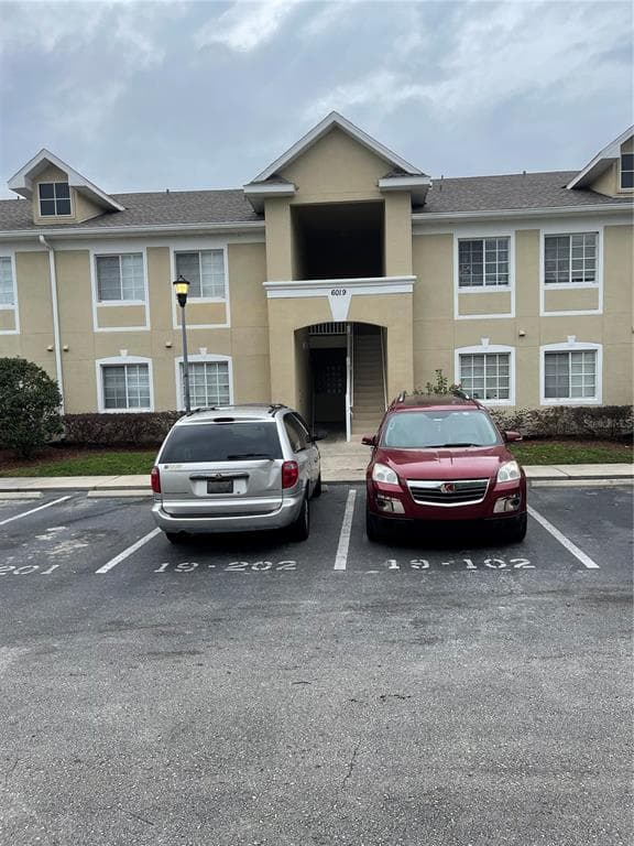 6019 PORTSDALE PLACE UNIT 102 RIVERVIEW, FL 33578