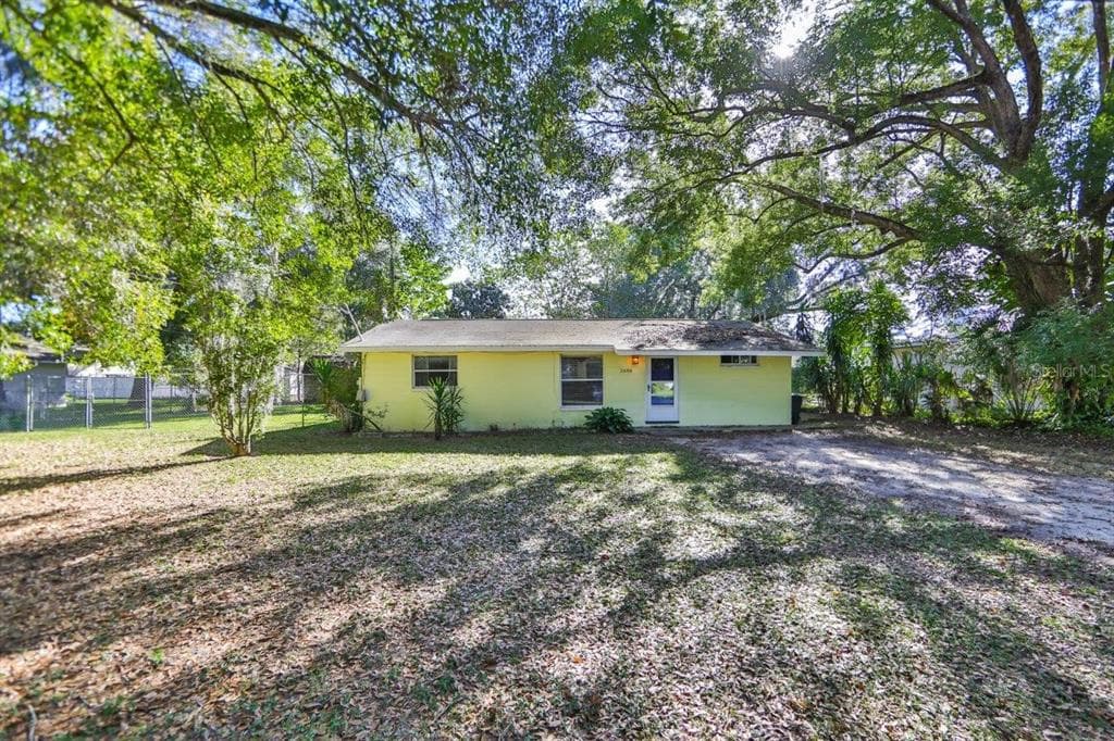 2606 HANCOCK STREET PLANT CITY, FL 33563