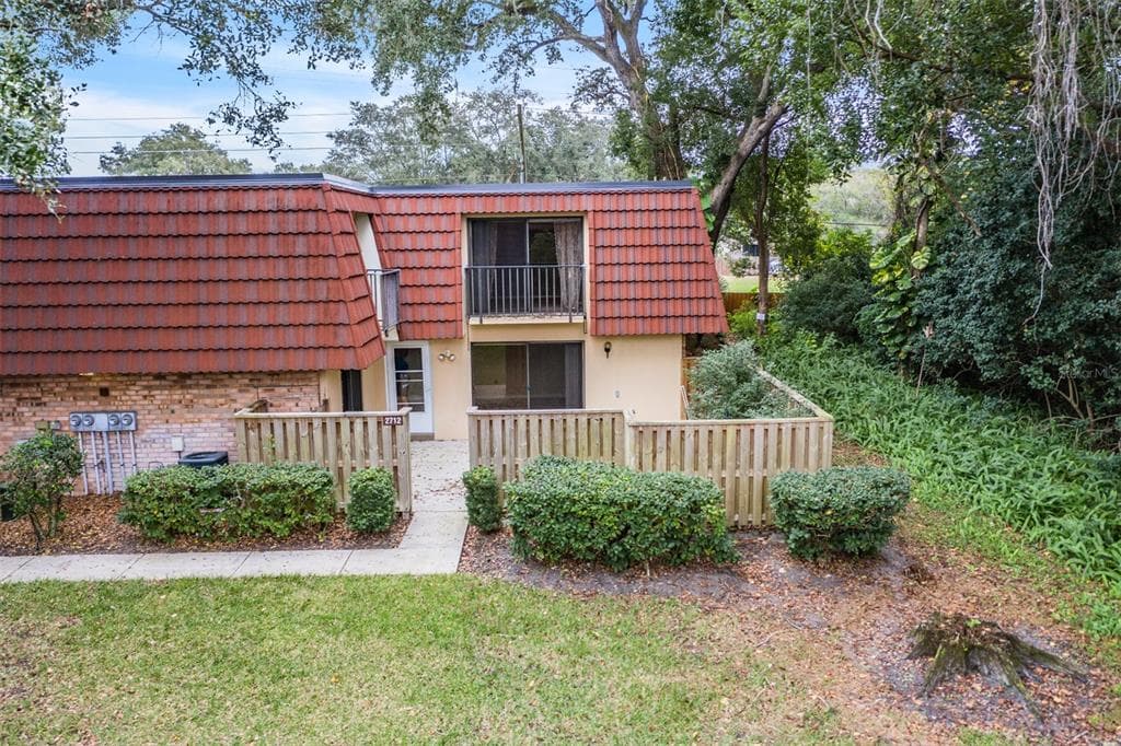 2712 3RD COURT PALM HARBOR, FL 34684