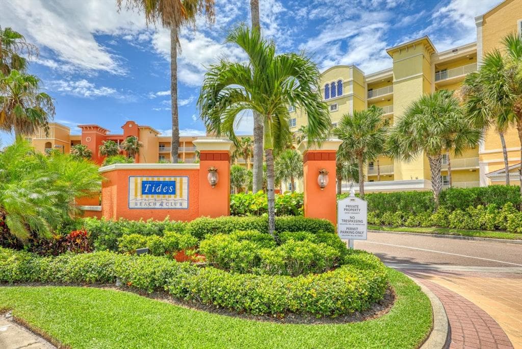 16450 GULF BOULEVARD UNIT 763 NORTH REDINGTON BEACH, FL 33708