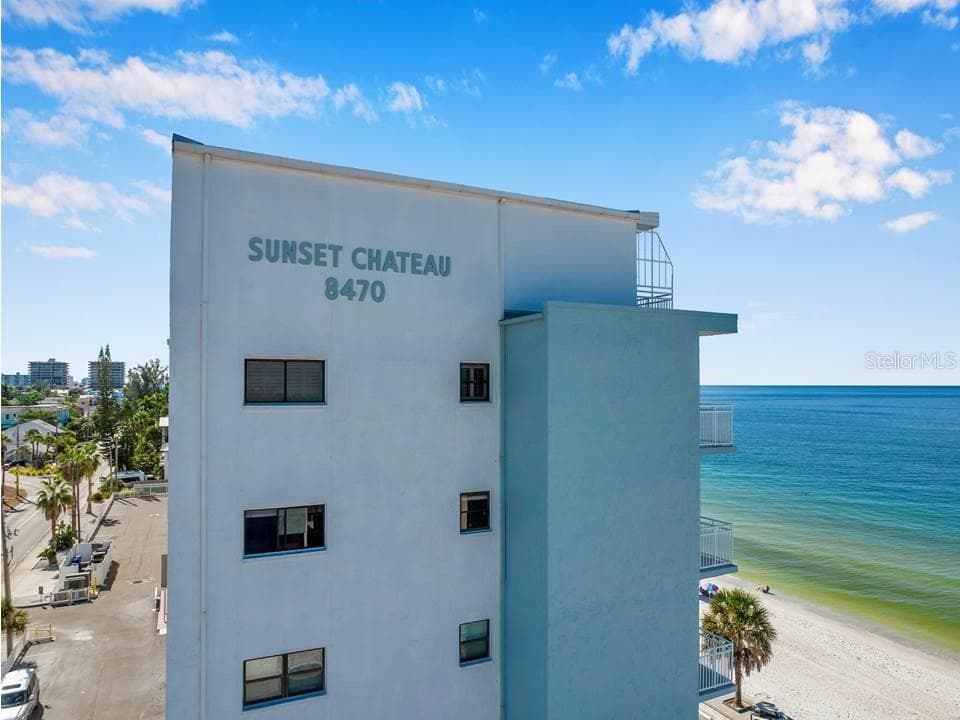 8470 W GULF BOULEVARD UNIT 609 TREASURE ISLAND, FL 33706