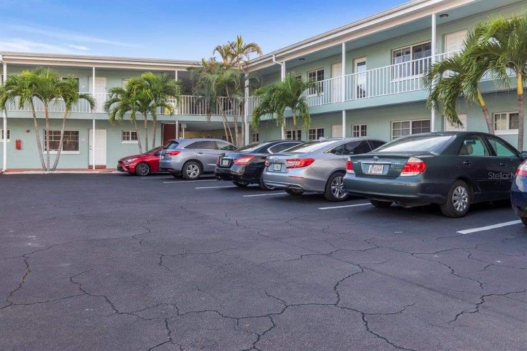 19417 GULF BOULEVARD UNIT D-206 INDIAN SHORES, FL 33785