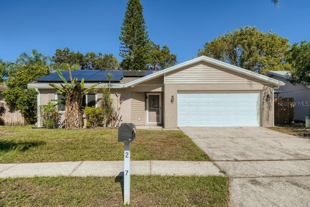2337 ORANGEPOINTE AVENUE PALM HARBOR, FL 34683