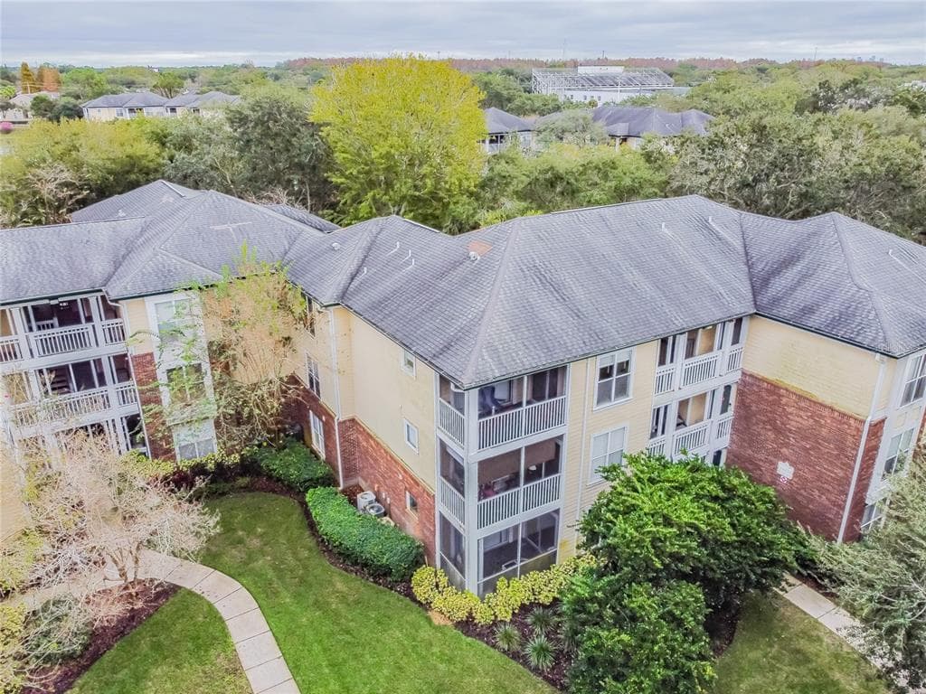 10024 STRAFFORD OAK COURT UNIT 808 TAMPA, FL 33624