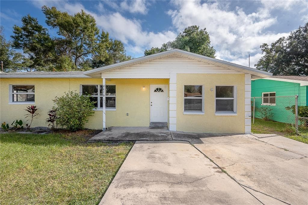 2410 17TH STREET S ST PETERSBURG, FL 33712