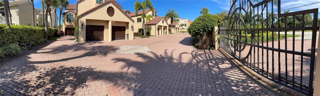 740 PINELLAS BAYWAY S TIERRA VERDE, FL 33715