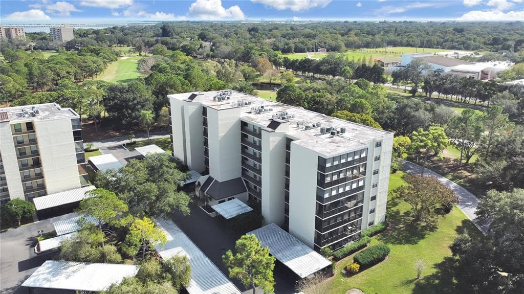 2900 COVE CAY DRIVE UNIT 1E