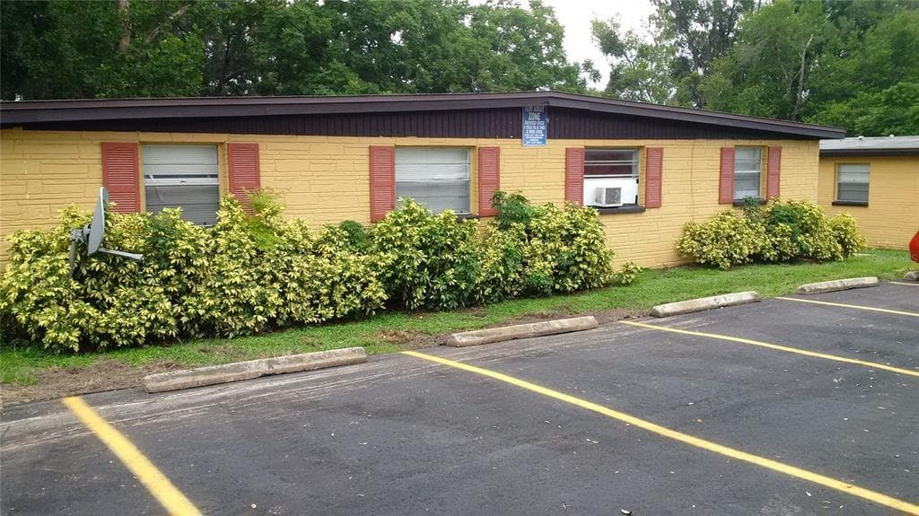 9401 GOLDENROD ROAD UNIT 16
