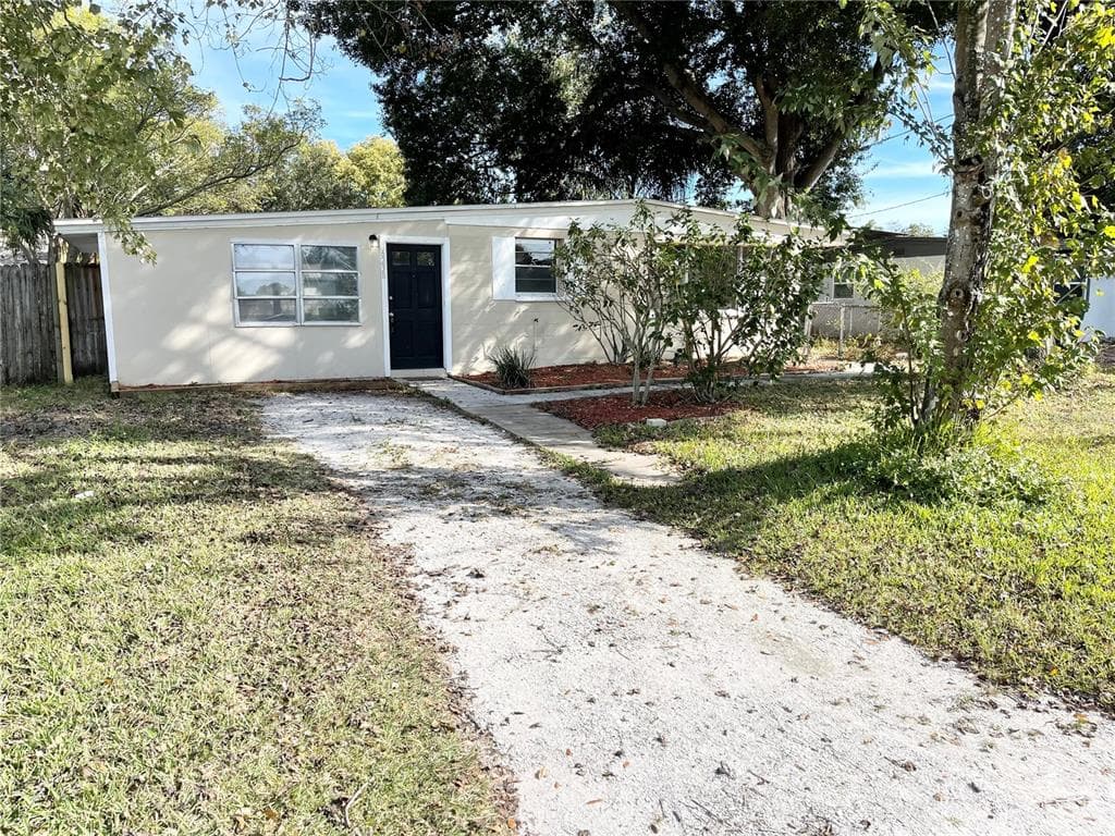 6238 S GRADY AVENUE TAMPA, FL 33616