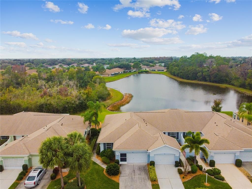 755 TREMONT GREENS LANE SUN CITY CENTER, FL 33573
