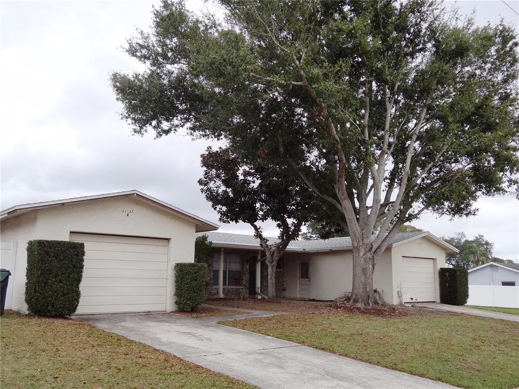 11131 126TH AVENUE LARGO, FL 33778