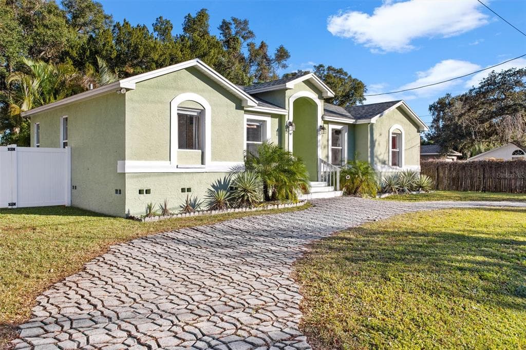 4525 77TH WAY N ST PETERSBURG, FL 33709