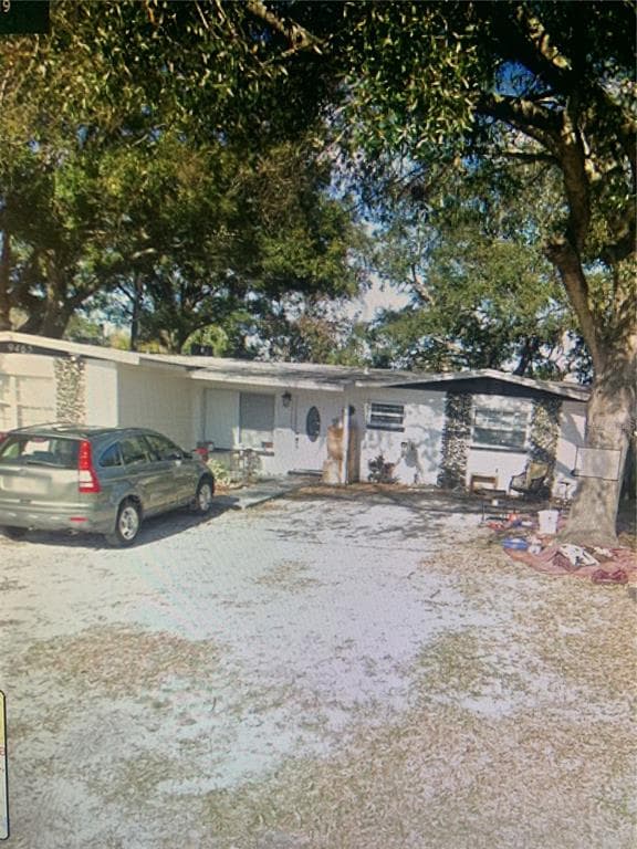 9465 50TH WAY N PINELLAS PARK, FL 33782