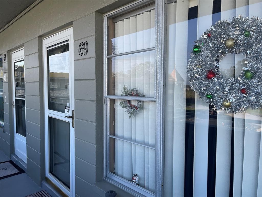 2461 CANADIAN WAY UNIT 69 CLEARWATER, FL 33763