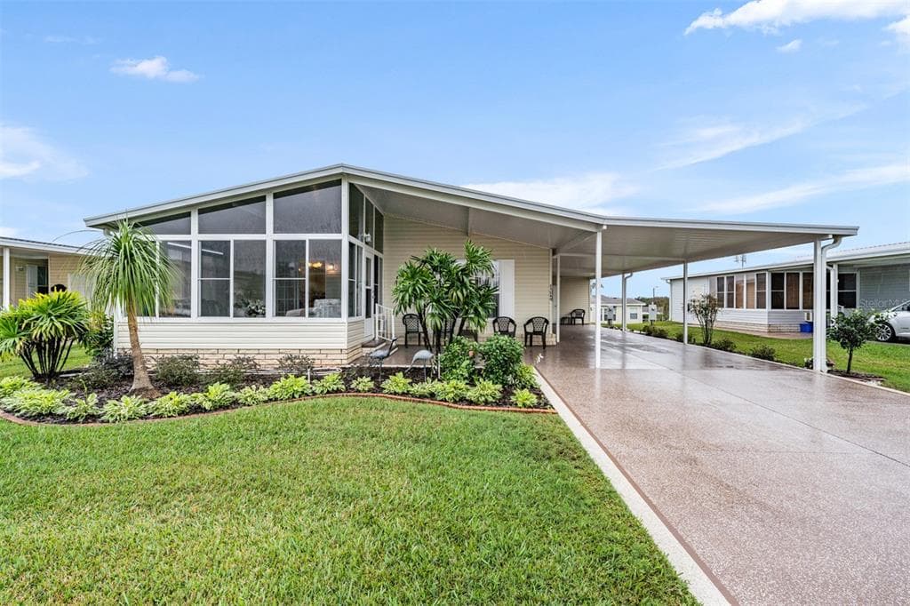 37540 LILLY BEA AVENUE ZEPHYRHILLS, FL 33541