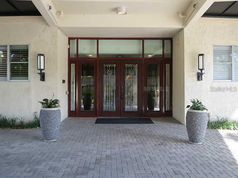 2611 BAYSHORE BOULEVARD UNIT 1502 TAMPA, FL 33629