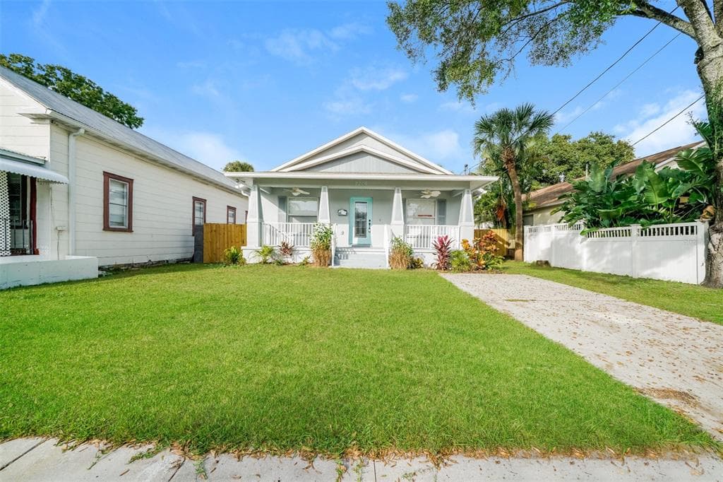 2206 CORRINE STREET TAMPA, FL 33605