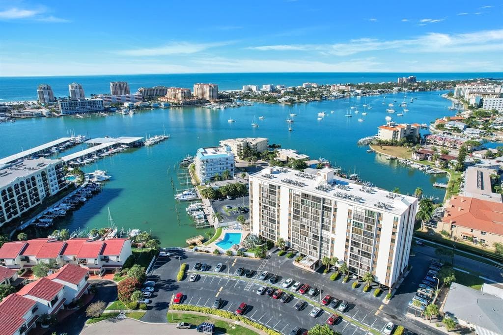 255 DOLPHIN POINT UNIT 604 CLEARWATER, FL 33767