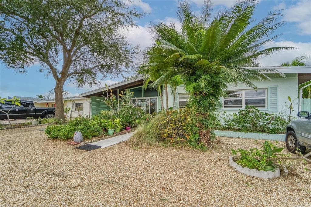 1443 DURLING DRIVE S SOUTH PASADENA, FL 33707