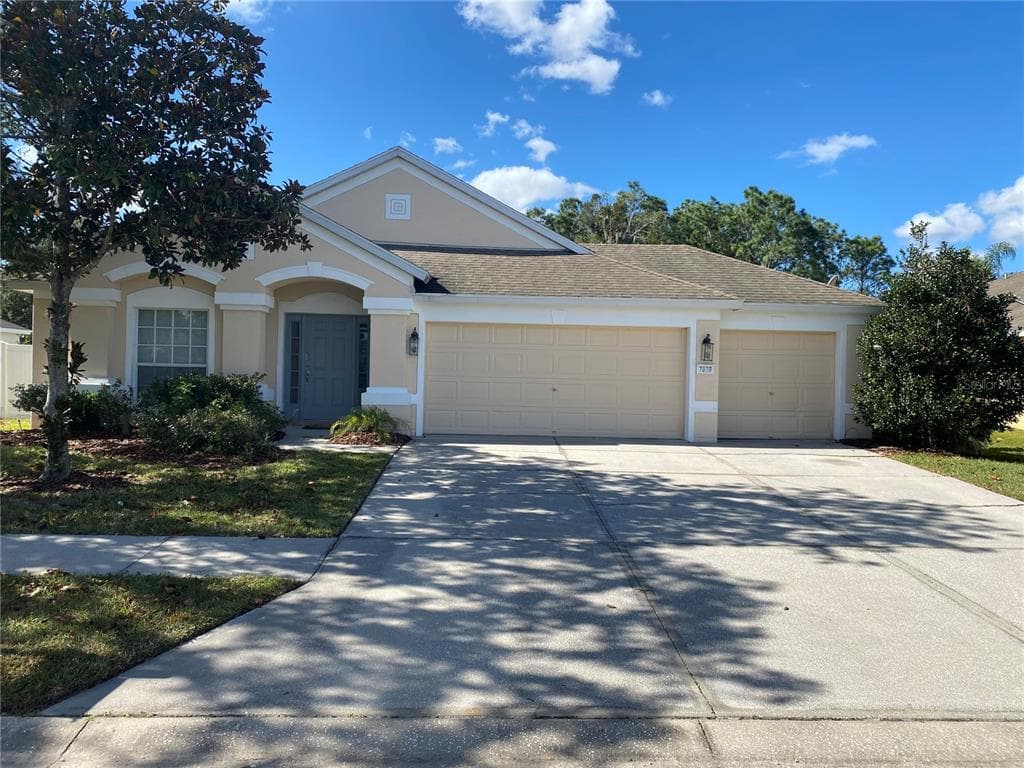 7839 BLACKHILL STREET WESLEY CHAPEL, FL 33545