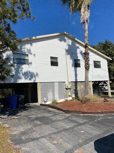 3303 W SHELL POINT ROAD RUSKIN, FL 33570