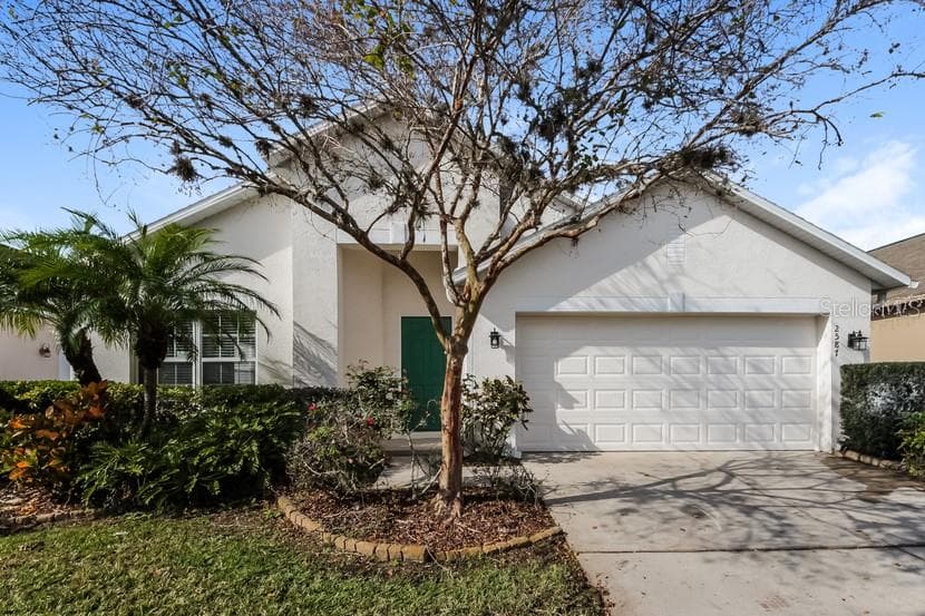 2587 BROOKSTONE DRIVE KISSIMMEE, FL 34744