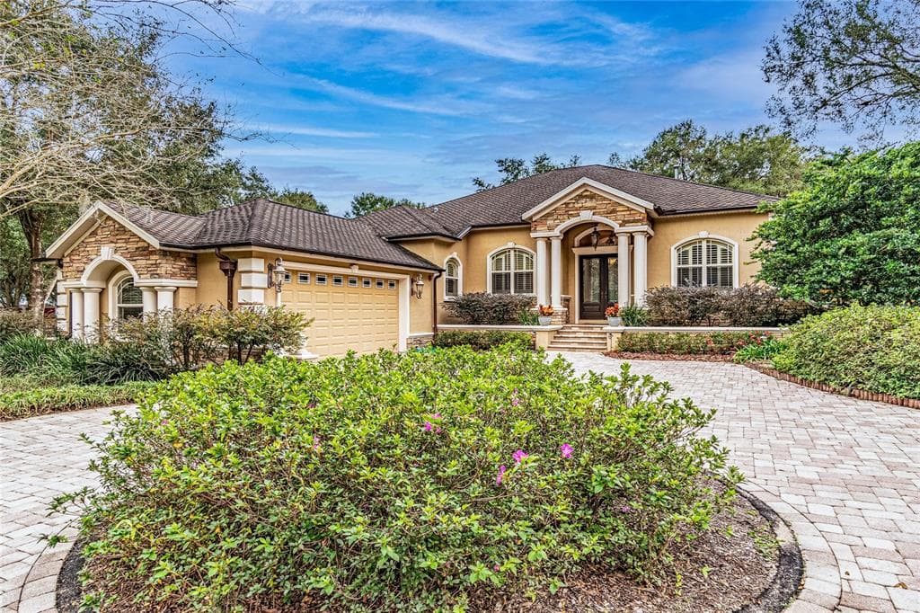 37506 HIGHRIDGE DRIVE DADE CITY, FL 33525