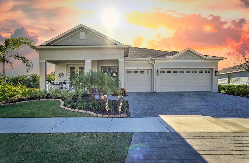 618 MANNS HARBOR DRIVE APOLLO BEACH, FL 33572
