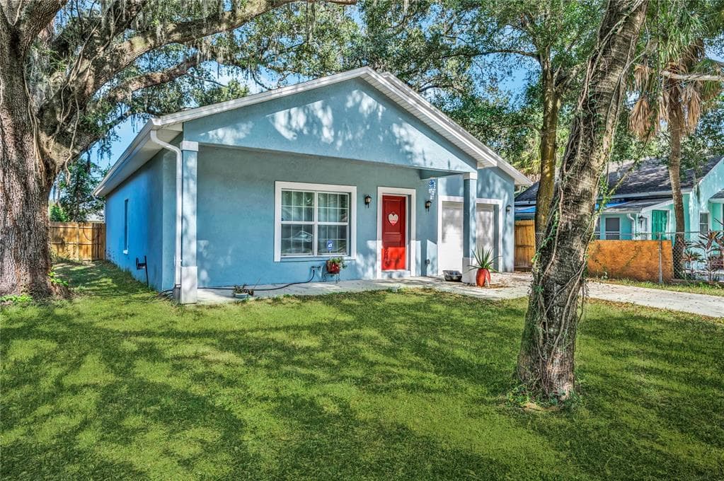 1606 E IDA STREET TAMPA, FL 33610