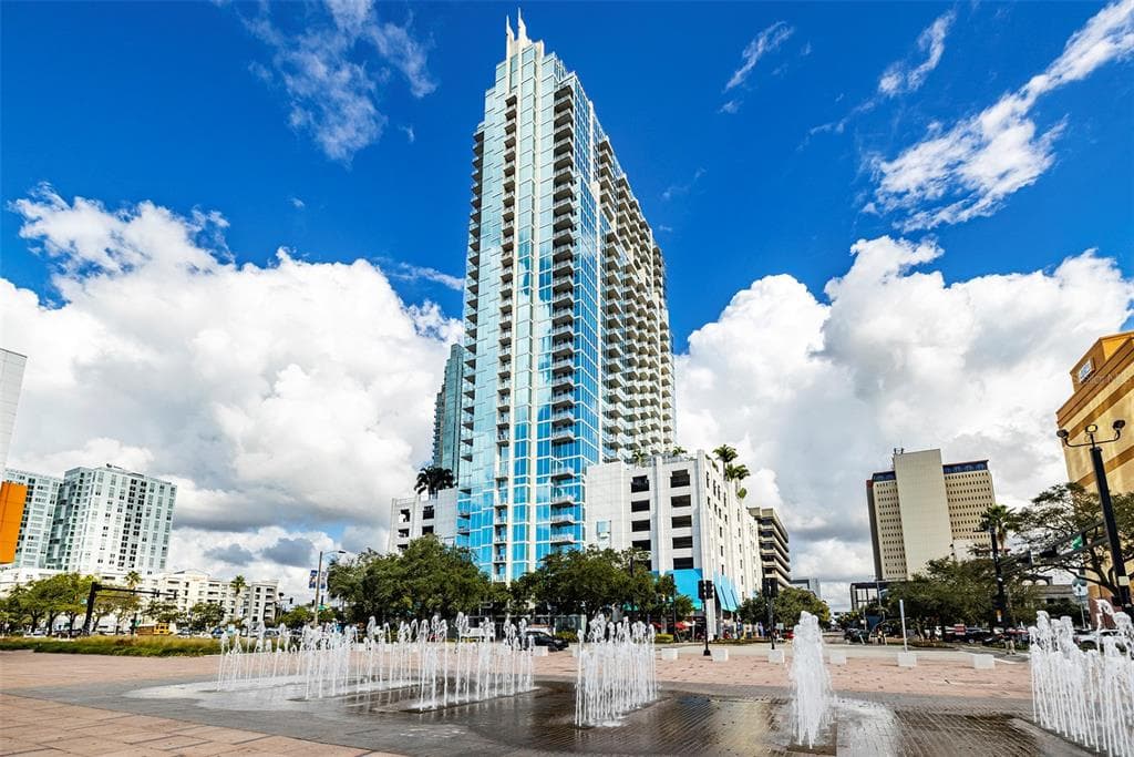 777 N ASHLEY DRIVE UNIT 2305 TAMPA, FL 33602