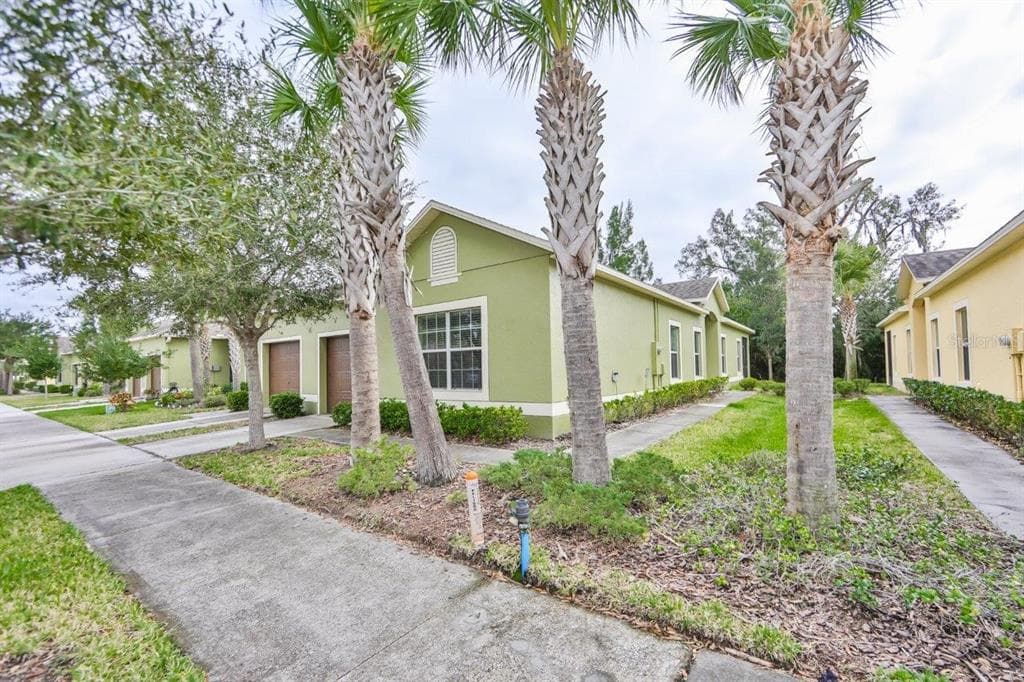 1703 TRAILWATER STREET RUSKIN, FL 33570