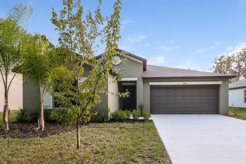 39886 DAWSON CHASE DRIVE ZEPHYRHILLS, FL 33540