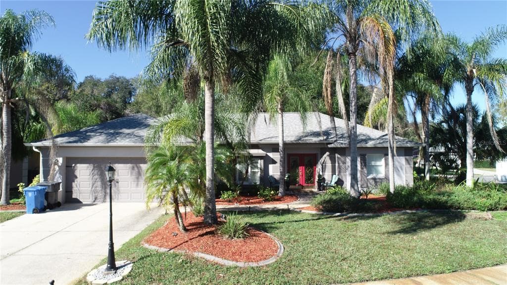 18506 PUTTERS PLACE TAMPA, FL 33647