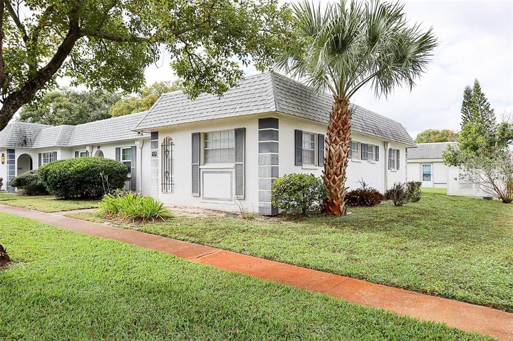 4239 SHELDON PLACE UNIT H NEW PORT RICHEY, FL 34652