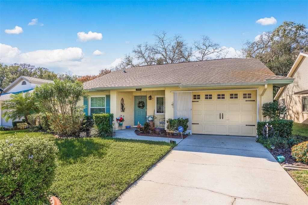 11531 PEAR TREE DRIVE NEW PORT RICHEY, FL 34654