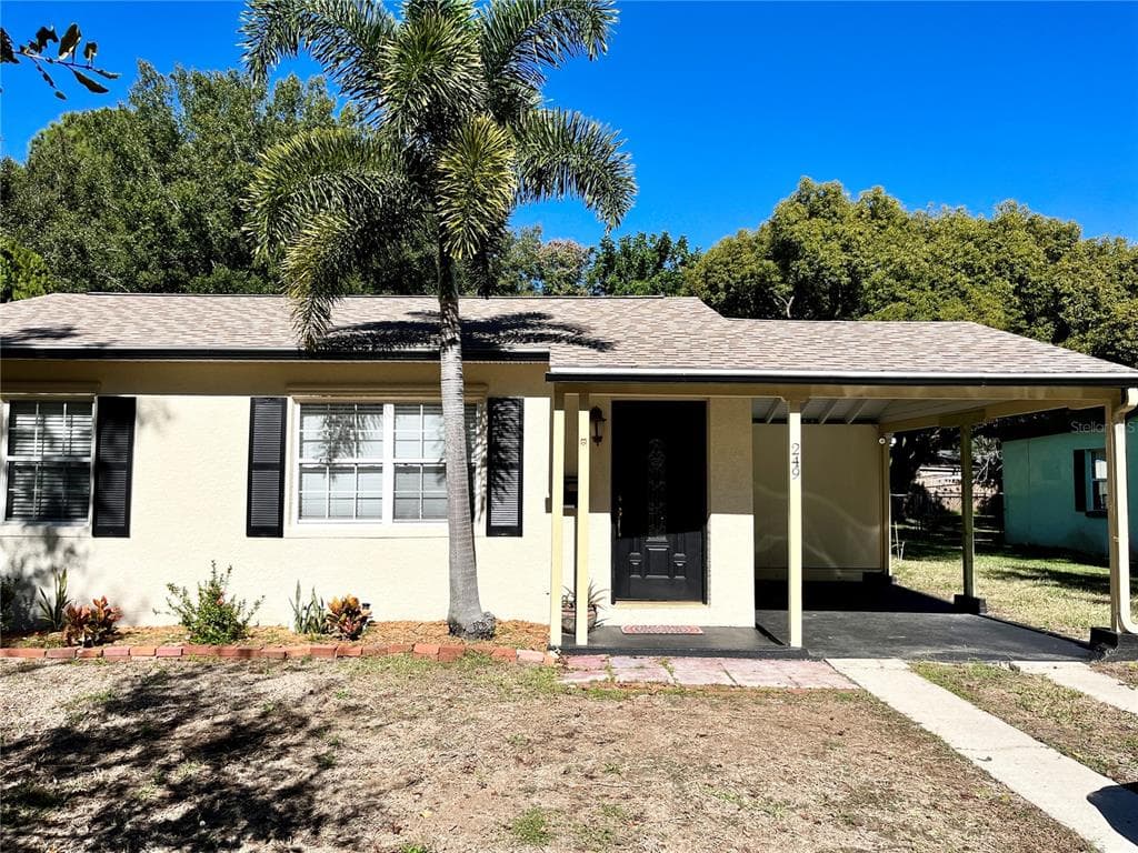 249 41ST AVENUE NE ST PETERSBURG, FL 33703