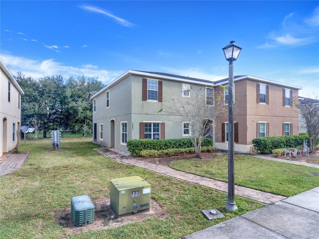 2887 SUNSTONE DRIVE KISSIMMEE, FL 34758