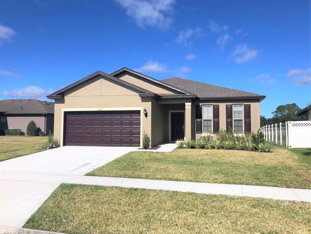 8892 SUNAPEE LOOP POLK CITY, FL 33868