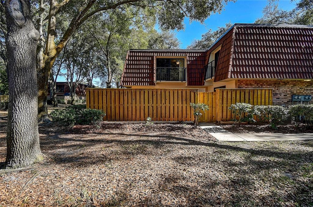2716 11TH COURT PALM HARBOR, FL 34684