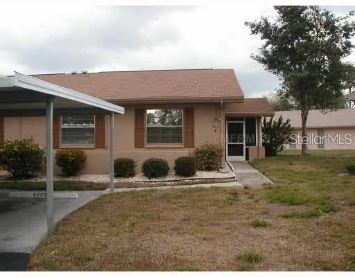 403 FINCHLEY COURT UNIT B SUN CITY CENTER, FL 33573